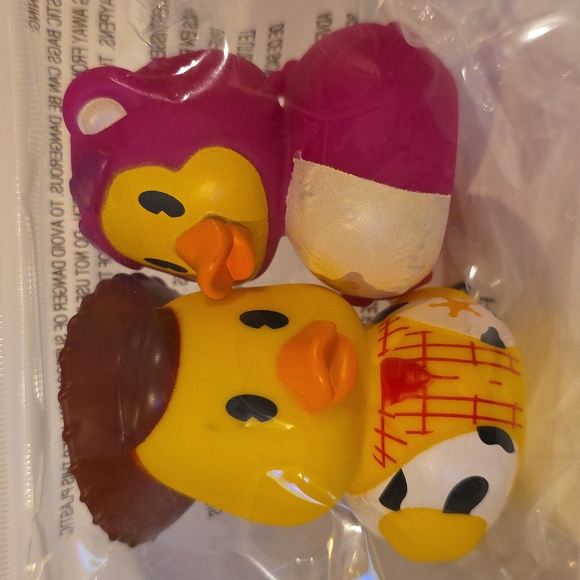 Toy Story Disney Duckalooz Rubber Ducks Woody and Lotso - Picture 3 of 3